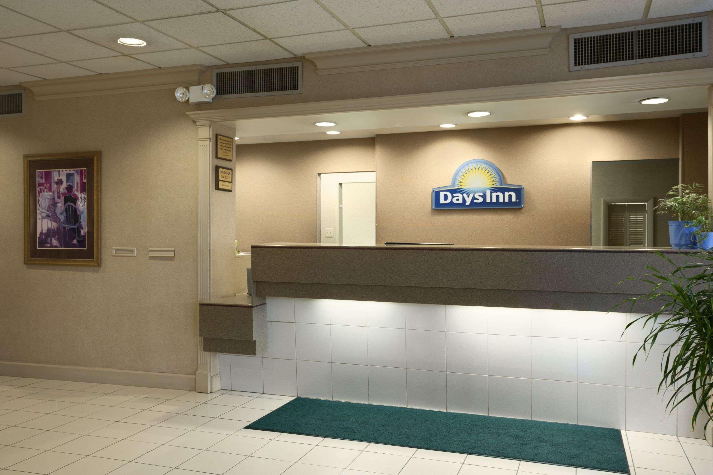 Days Inn By Wyndham Sidney Oh Εξωτερικό φωτογραφία