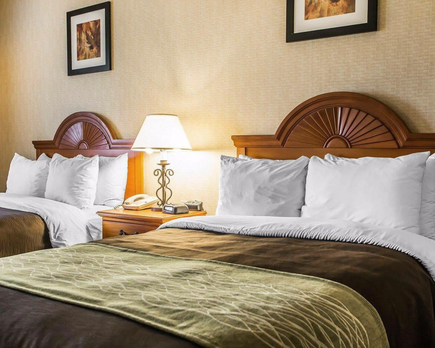 Days Inn By Wyndham Sidney Oh Εξωτερικό φωτογραφία