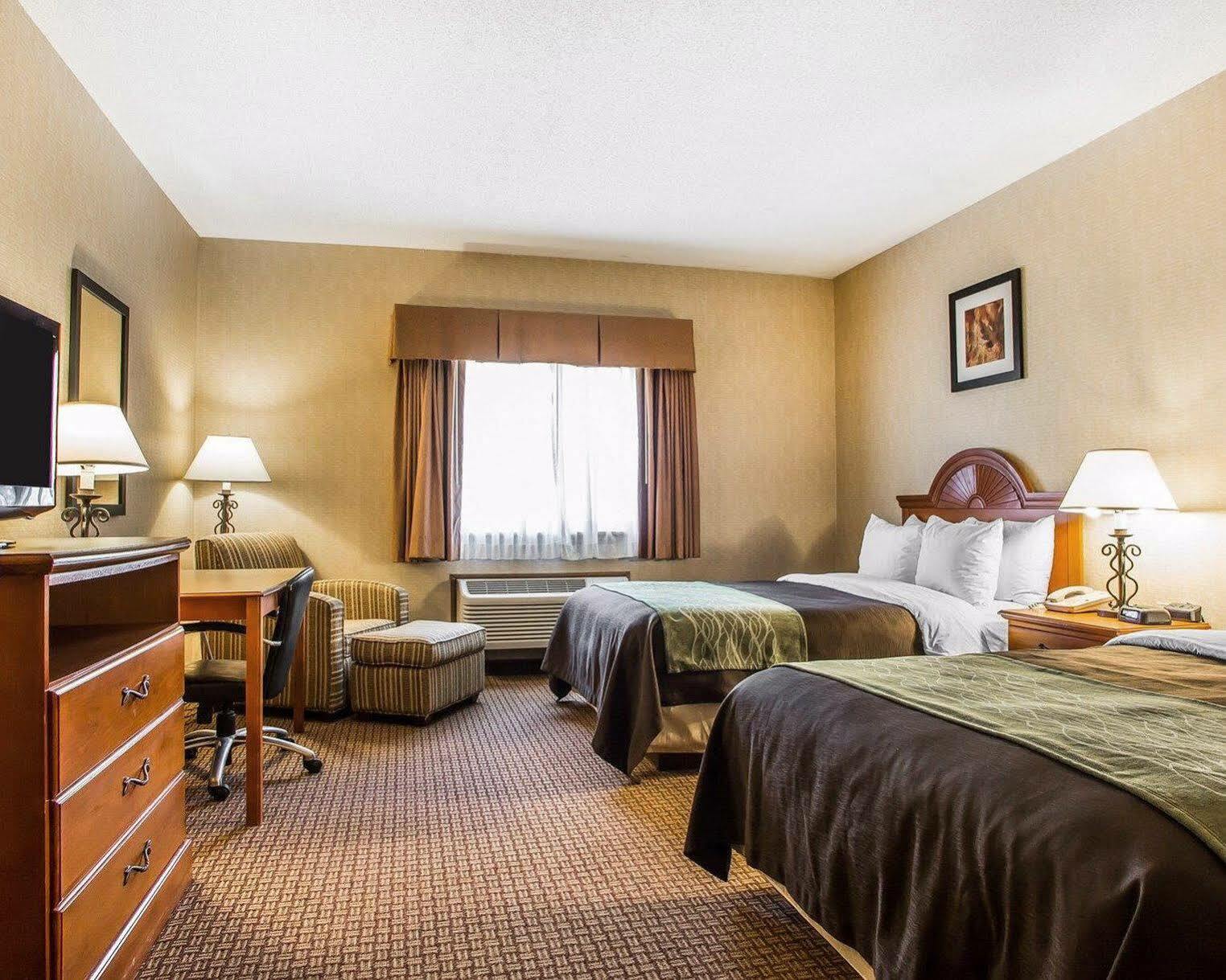 Days Inn By Wyndham Sidney Oh Εξωτερικό φωτογραφία